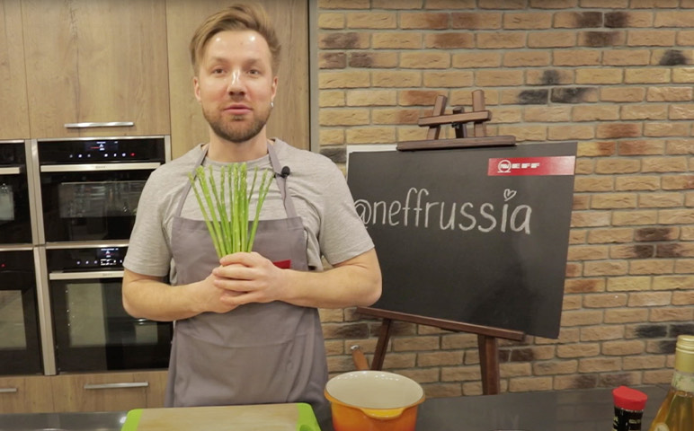 Лосось под соусом тартар